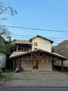 Casa de Condomínio com 4 Quartos para alugar, 350m² no Jardim Itália, Cuiabá