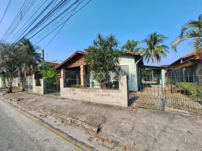 Casa com 4 Quartos à venda, 384m² no Indaiá, Caraguatatuba