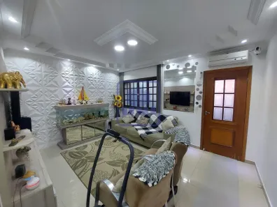 Casa com 2 Quartos à venda, 100m² no Centro, Jacareí