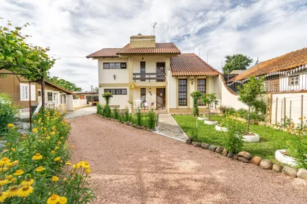 Casa com 3 Quartos à venda, 174m² no Harmonia, Canoas
