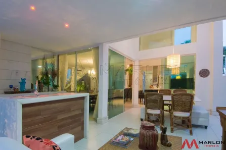 Casa de Condomínio com 5 Quartos à venda, 300m² no Emaús, Parnamirim