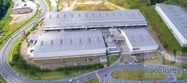 Galpão/Depósito/Armazém para alugar, 1423m² no Itaqui, Itapevi