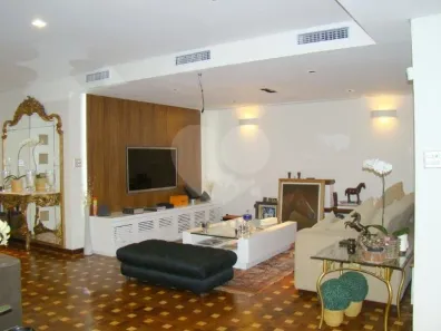Sobrado com 4 Quartos à venda, 350m² no Campo Belo, São Paulo