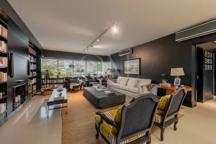 Apartamento com 3 Quartos à venda, 202m² no Mont Serrat, Porto Alegre