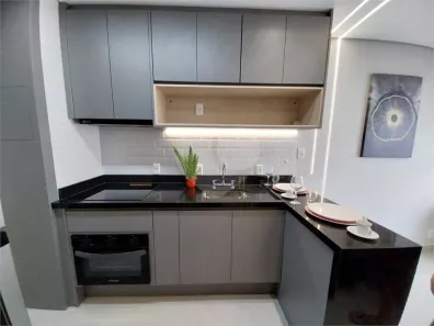 Apartamento com 1 Quarto para alugar, 25m² no Santo Amaro, São Paulo