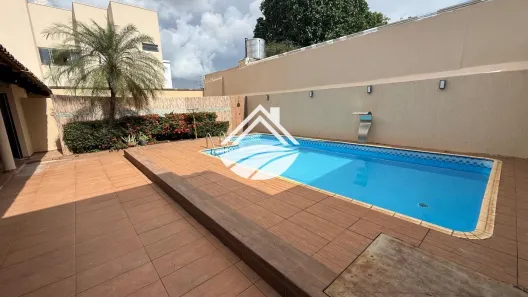 Casa com 4 Quartos à venda, 218m² no Plano Diretor Sul, Palmas