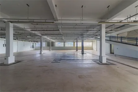 Prédio Comercial à venda, 2390m² no Vila Parque Jabaquara, São Paulo