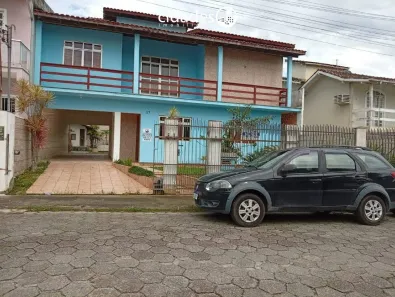 Casa com 3 Quartos à venda, 248m² no Rio Caveiras, Biguaçu