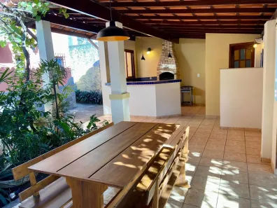 Casa com 3 Quartos à venda, 350m² no Pendotiba, Niterói