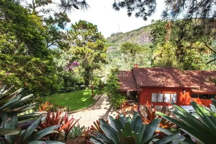 Casa com 3 Quartos à venda, 420m² no Parque do Imbui, Teresópolis