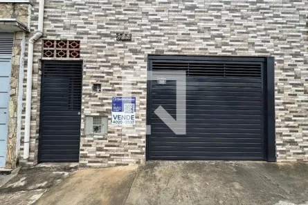 Casa com 2 Quartos à venda, 240m² no Vila Yolanda, Osasco