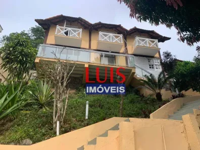 Casa de Condomínio com 3 Quartos à venda, 300m² no Piratininga, Niterói
