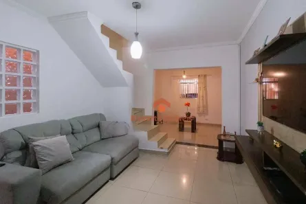 Casa com 3 Quartos à venda, 127m² no Santo Antônio, Osasco