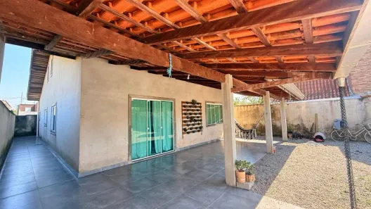 Casa com 3 Quartos à venda, 120m² no Barra do Saí, Itapoá