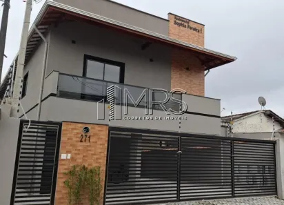 Casa com 2 Quartos à venda, 48m² no Melvi, Praia Grande