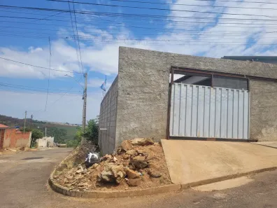 Lote/Terreno à venda, 384m² no Jardim Suíço, Anápolis