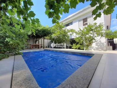 Casa de Condomínio com 4 Quartos à venda, 300m² no Nova Uberlândia, Uberlândia