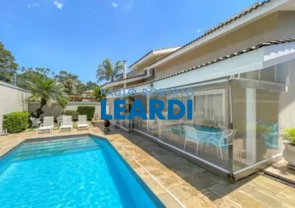 Casa de Condomínio com 4 Quartos à venda, 360m² no Alphaville Residencial Zero, Barueri