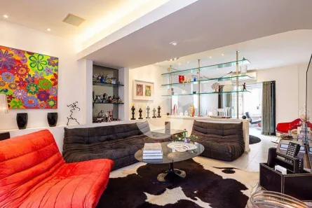 Casa de Condomínio com 4 Quartos à venda, 220m² no Camboinhas, Niterói
