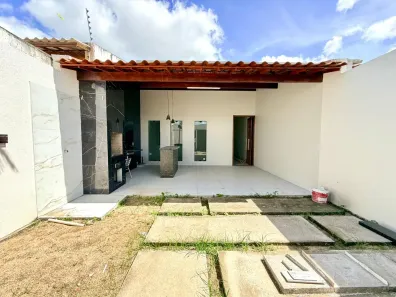 Casa com 3 Quartos à venda, 130m² no Luiz Gonzaga, Caruaru