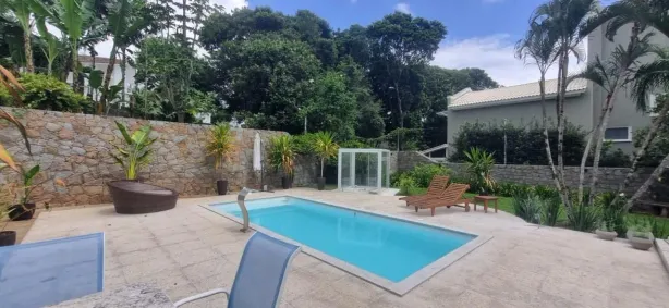 Casa de Condomínio com 4 Quartos à venda, 360m² no Cacupé, Florianópolis