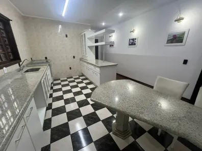 Casa com 2 Quartos para venda ou aluguel, 240m² no Osvaldo Cruz, São Caetano do Sul