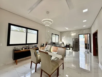 Casa de Condomínio com 3 Quartos à venda, 220m² no Jardim Colombo, Itapetininga