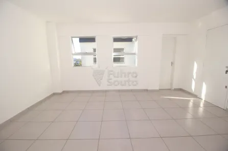 Sala Comercial para alugar, 23m² no Centro, Pelotas