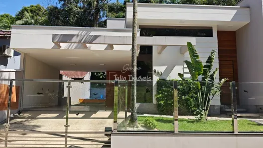 Casa com 3 Quartos para alugar, 120m² no Rio Branco, Brusque