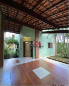 Sobrado com 3 Quartos à venda, 209m² no Vila Amorim, Suzano