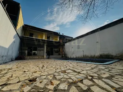 Sobrado com 3 Quartos para alugar, 250m² no Loteamento Villa Branca, Jacareí
