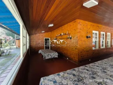 Casa com 6 Quartos à venda, 600m² no Fazenda Inglesa, Petrópolis