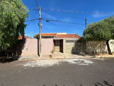 Casa com 3 Quartos à venda, 144m² no Jardim Botânico, Araraquara