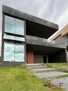 Casa com 5 Quartos à venda, 232m² no Cidade Alpha, Eusébio