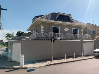 Sobrado com 4 Quartos à venda, 260m² no Cidade Industrial, Curitiba