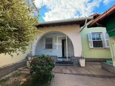 Casa com 5 Quartos para venda ou aluguel, 200m² no Vila Santa Cecília, Volta Redonda