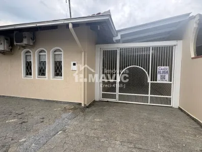 Casa com 3 Quartos para alugar, 120m² no Água Verde, Jaraguá do Sul
