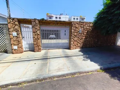 Casa com 3 Quartos à venda, 184m² no Jardim Pinheiros (Vila Xavier), Araraquara