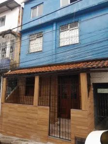 Casa com 2 Quartos para alugar, 73m² no Fazenda Grande do Retiro, Salvador