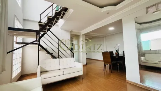 Casa com 5 Quartos à venda, 325m² no Vila Cristina, Betim