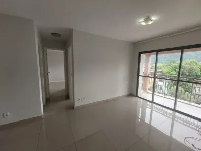 Apartamento com 2 Quartos para alugar, 66m² no Taquara, Rio de Janeiro