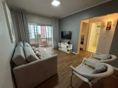 Apartamento com 2 Quartos para alugar, 75m² no Centro, Balneário Camboriú