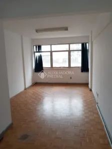 Sala Comercial à venda, 24m² no Centro Histórico, Porto Alegre