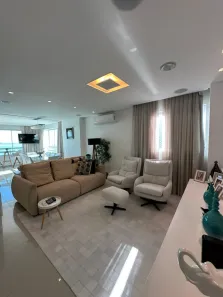Apartamento com 3 Quartos para alugar, 190m² no Centro, Balneário Camboriú