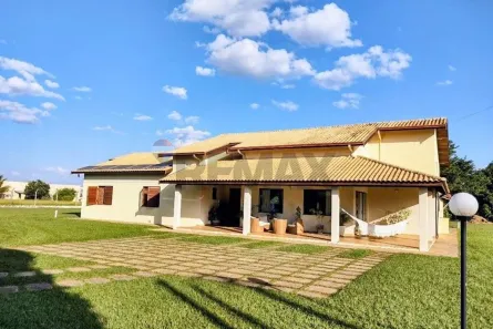 Casa com 4 Quartos à venda, 301m² no Colinas de São Pedro, São Pedro