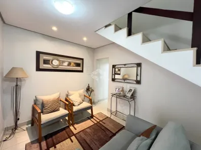 Casa com 6 Quartos à venda, 350m² no Niterói, Canoas