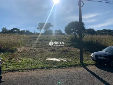 Lote/Terreno à venda, 360m² no Jardim Inconfidência, Uberlândia