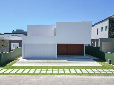 Casa de Condomínio com 4 Quartos à venda, 297m² no São João do Rio Vermelho, Florianópolis