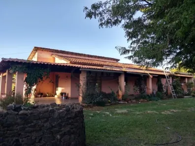 Fazenda/Sítio com 4 Quartos à venda, 415m² no Parque São Bento, Sorocaba
