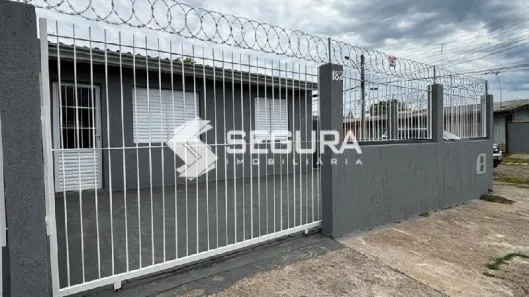 Casa com 2 Quartos para alugar, 65m² no Harmonia, Canoas